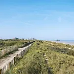 Blue I With Lateral Sea View By Interhome