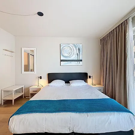 Blue I With Lateral Sea View By Interhome *
